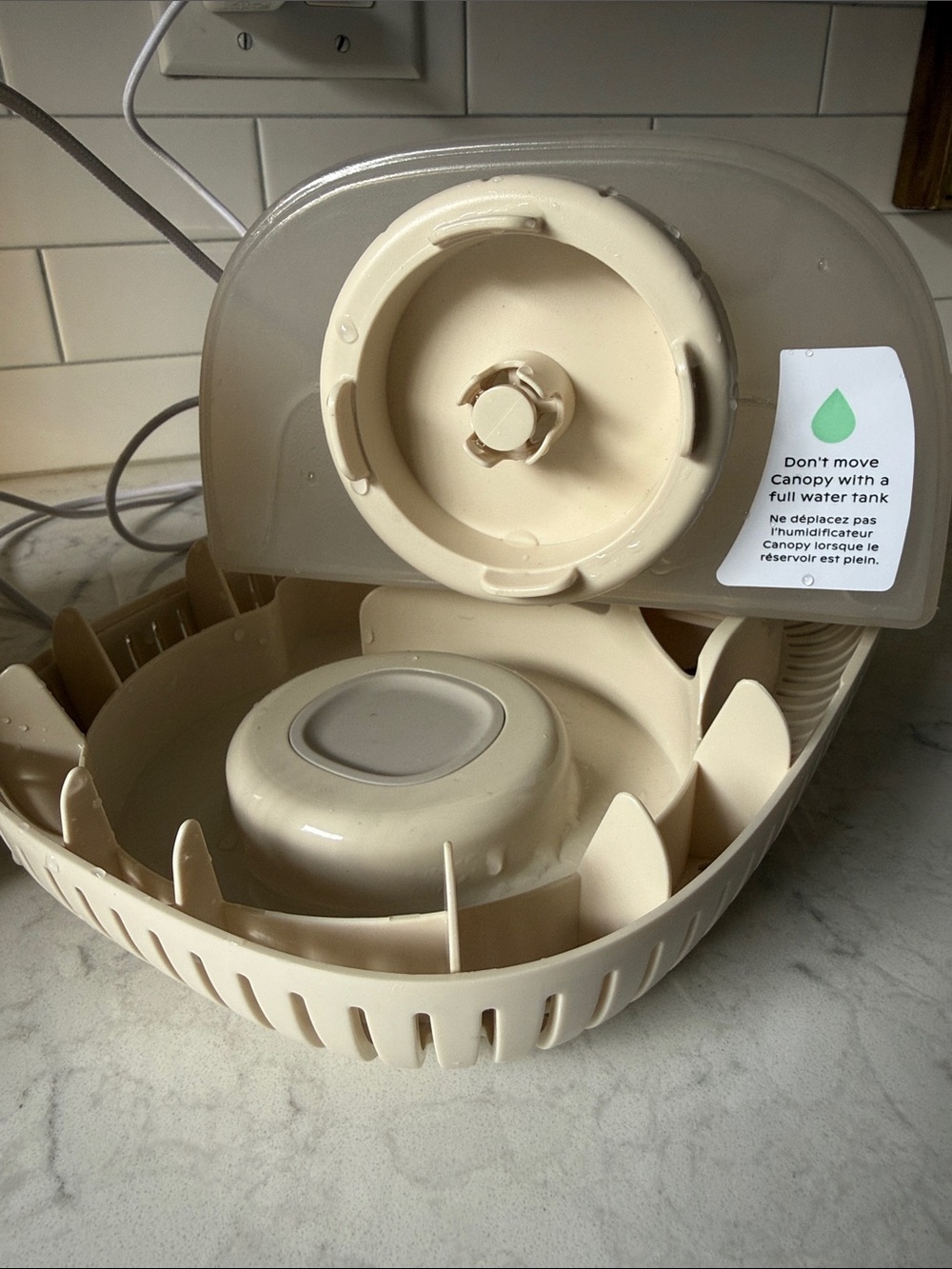 Canopy Humidifier - Picture 4 of 4